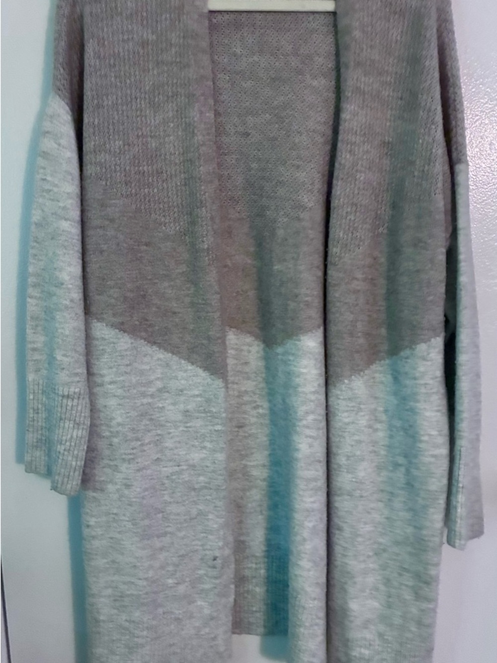 Light Gray Open-Front Colorblock Women's Sweater Cardigan/Duster